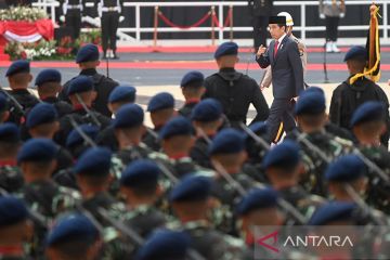 Jokowi: Polri ibarat sapu lidi yang diikat dengan kesatuan-sinergitas