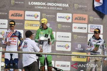 Pebalap Romain Febvre juara MXGP Lombok 2023