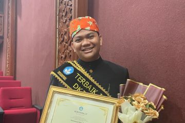 Mahasiswa FKG UI raih juara 1 duta bahasa DKI Jakarta