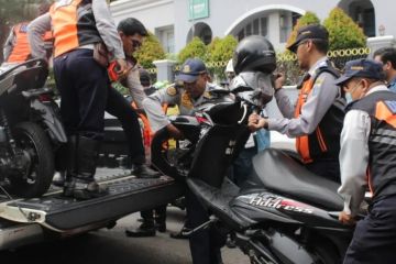 Dishub DKI lanjutkan operasi penertiban parkir liar di Jakut