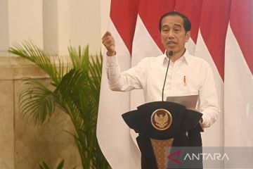 Jokowi minta kementerian-lembaga dongkrak konsumsi demi pertumbuhan
