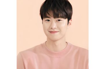 Gong Myung pertimbangkan bergabung dalam drama "Plaza Wars"