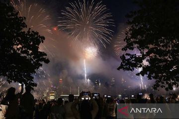 Tradisi pesta kembang api Macy's Fourth of July di New York