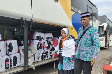 Kepulangan jamaah haji kloter pertama asal Lampung Utara