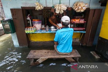 Kampung Kalianak Timur tergenang banjir rob