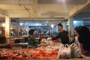 Harga ayam potong di Tangerang tembus Rp55 ribu/kg