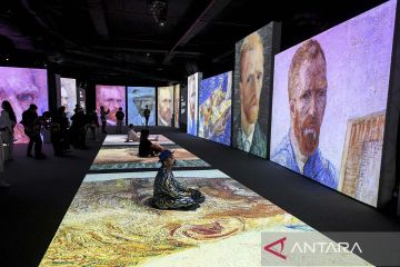 Pameran multisensori karya seni Vincent Van Gogh di Jakarta