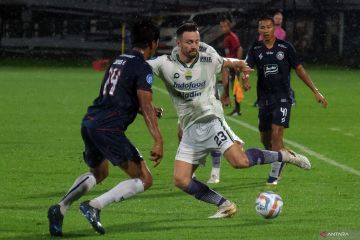Klok optimistis Persib Bandung berikan permainan terbaik kontra PSM