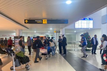Dua penerbangan ke Bandara Ambon dialihkan karena cuaca buruk