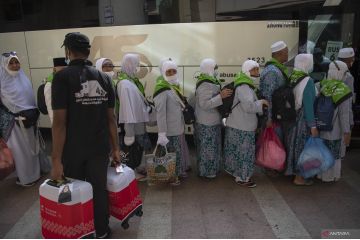 Jamaah haji gelombang kedua mulai diberangkatkan ke Madinah