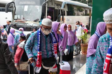 Empat kloter jamaah haji Debarkasi Palembang sudah tiba di Tanah Air