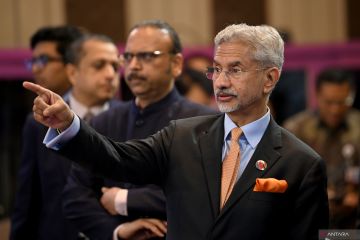 Menlu Jaishankar: Mantan PM Hasina berada untuk sementara di India