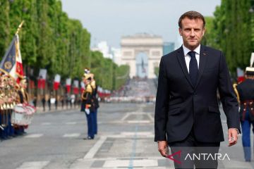 Macron tegaskan larangan bendera Rusia di Olimpiade Paris