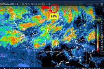 BMKG: Waspada dampak bibit siklon tropis 95W pada cuaca di Indonesia