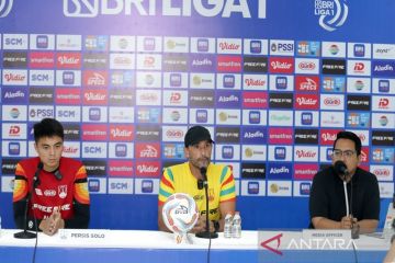 Dua bek Persis Solo absen lawan Borneo FC