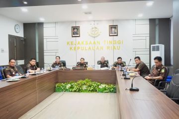 Kejati Kepri hentikan penuntutan 4 perkara melalui restorative justice