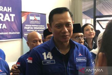 AHY bantu tambah modal para pelaku UMKM di Pasar Minggu