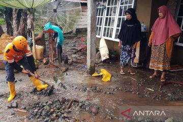 BAZNAS terjunkan tim bantu penanganan korban banjir di Padang