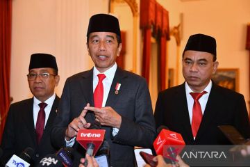 Komisi I ingatkan Menkominfo bekerja cepat selesaikan program Presiden