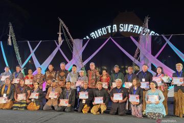 Kemendikbud serahkan KTP Penghayat Kepercayaan di Festival Budaya Solo