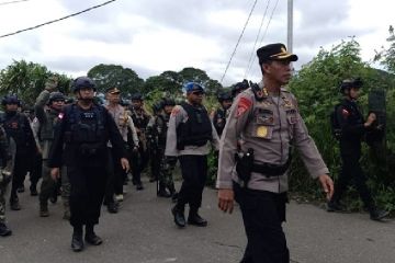 TNI dan Polri lakukan patroli gabungan pulihkan keamanan di Dogiyai