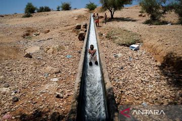 Melihat cara warga Palestina mengatasi gelombang panas