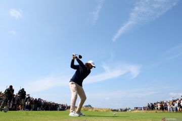 Fleetwood, Lamprecht, dan Grilo pimpin klasemen British Open