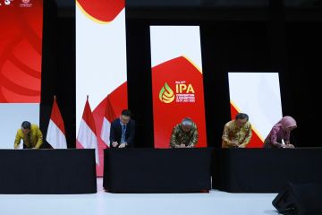 Pertamina dan Petronas ambil alih hak partisipasi Shell di Blok Masela