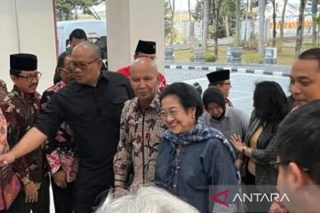 Kunjungan Megawati di Surabaya pacu semangat kader PDIP