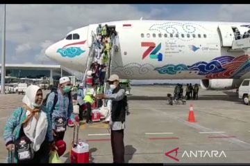 245 haji kouta tambahan Embarkasi Banjarmasin tiba di Tanah Air