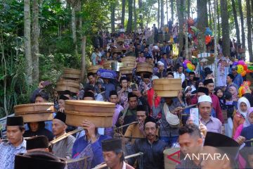 Tradisi Nyadran Kyai Kramat di Temanggung