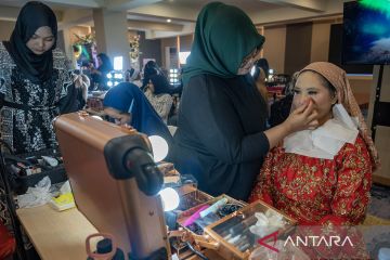 Kompetisi tata rias pengantin