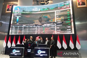 Royaltama Mulia resmi IPO, harga saham tembus batas atas