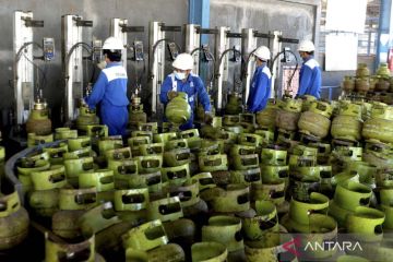 Pertamina tambah pasokan elpiji tiga kilogram di Bali