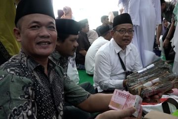 Warga Cimanggis berhasil kumpulkan Rp578 juta