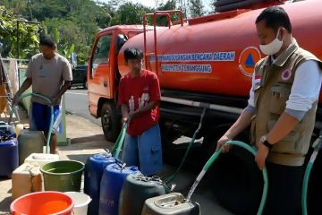 BPBD Temanggung mulai salurkan air bersih ke 9 kecamatan