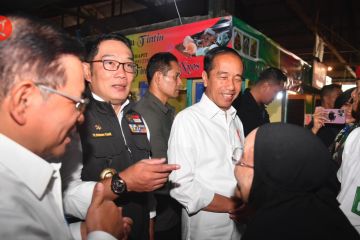 Cerita Ridwan Kamil ke Jokowi soal orang tua bertemu di Pasar Cihapit