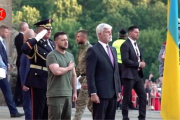 Didukung Ceko, Presiden Ukraina minta kejelasan keanggotaan di NATO