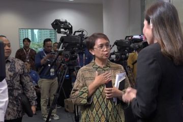 Pastikan kesiapan jelang pertemuan ASEAN, Menlu kunjungi media center