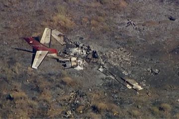 Pesawat pribadi jatuh di California AS, 6 orang tewas