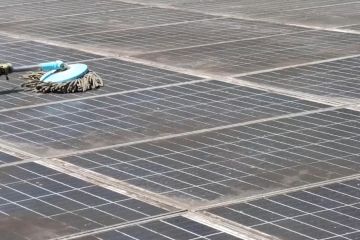 Petani Magelang manfaatkan panel surya untuk sistem pengairan sawah