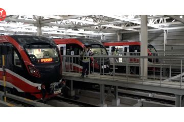 Menjajal LRT Jabodebek, kereta listrik baru kepunyaan Ibu Kota