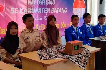 Tingkatkan wawasan pelajar SMU lewat lomba cerdas cermat hukum