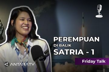 Perempuan di balik Satria-1 (Bag 1)