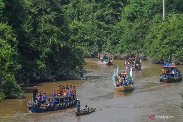 Festival Bebiduk Besamo di Muaro Jambi