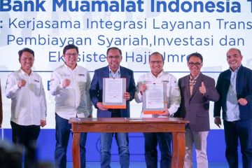 Pos Indonesia - Bank Muamalat jalin kerja sama strategis
