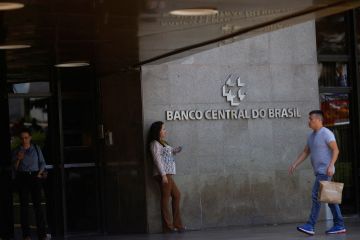 Bank sentral Brasil mulai pangkas suku bunga secara lebih agresif