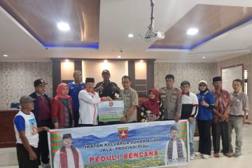 IKLA Riau bantu korban banjir bandang di Agam