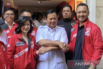 Sepekan, konsolidasi Golkar sampai manuver Prabowo