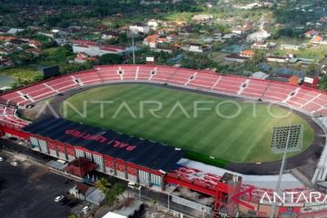 Pengelola JIS studi banding di Stadion Dipta Bali